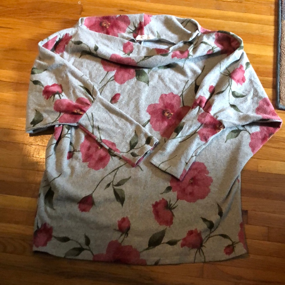 Boat collar, Gray, pink flower, sweater